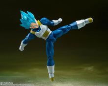 Load image into Gallery viewer, Dragon Ball Super S.H.Figuarts Super Saiyan God Super Saiyan Vegeta (Unwavering Saiyan Pride) Action Figure